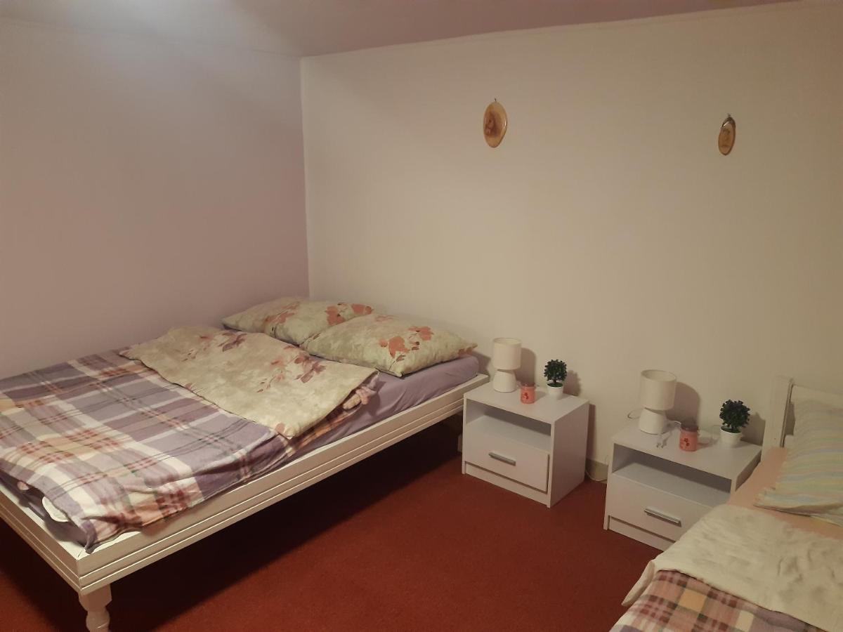 Studio apartman Small Lili Popovaca Esterno foto